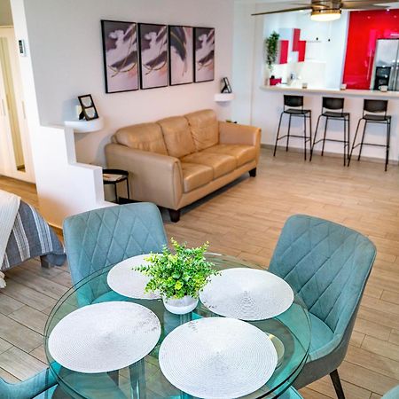 Beachfront Bliss At Isla Verde Сан Хуан Екстериор снимка